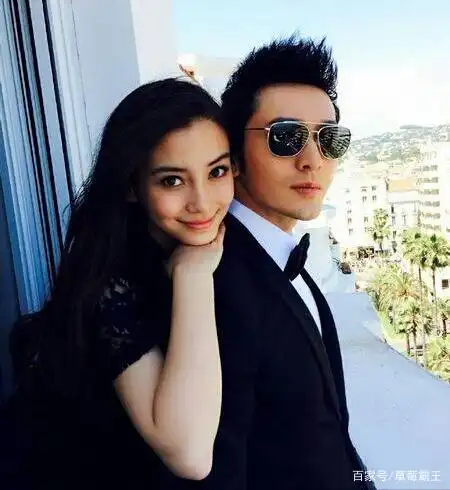 又一对明星离婚互爆黑料,_娱乐圈离婚套路分析_明星离婚先辟谣再官宣
